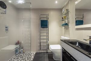 Photo 11- click for photo gallery